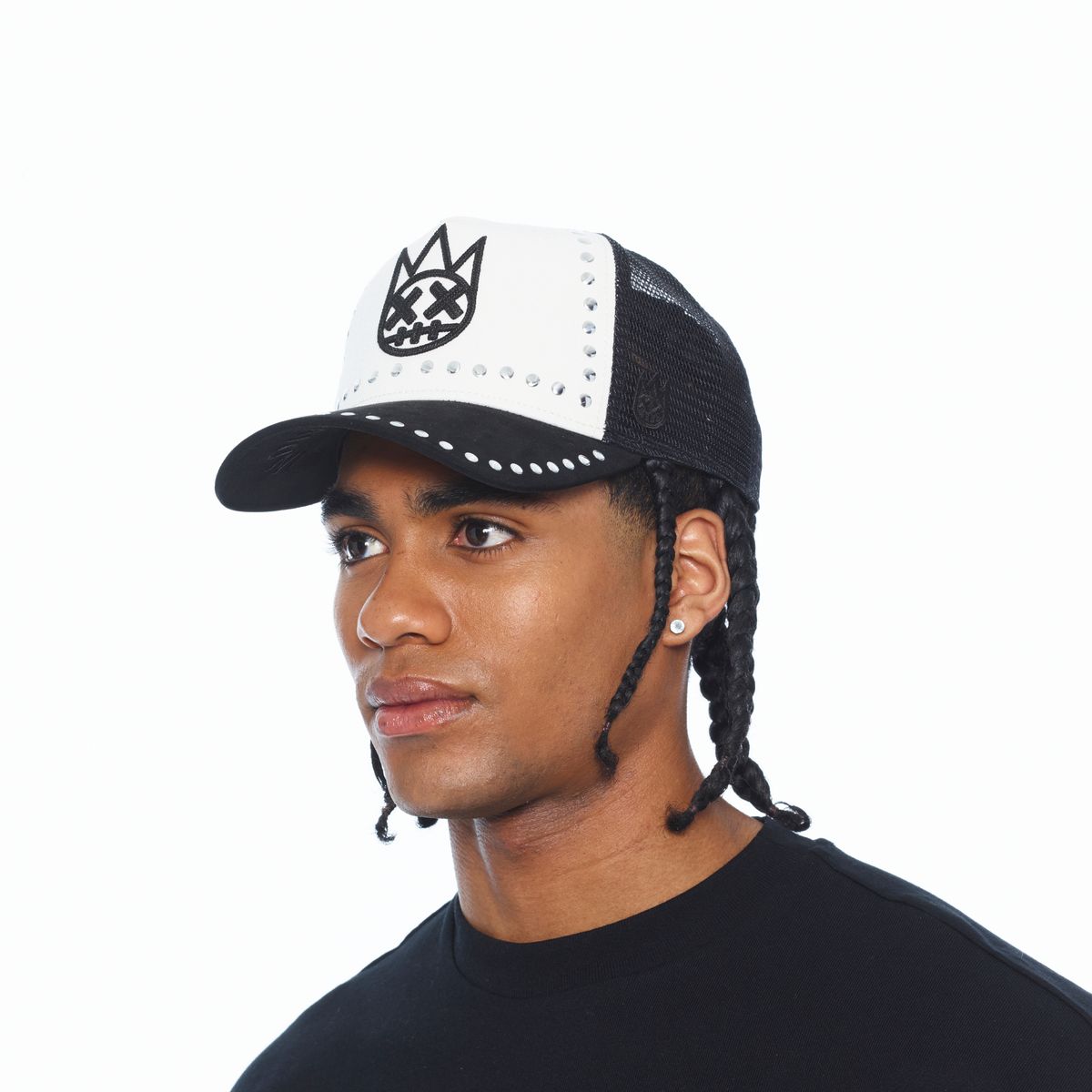MESH BACK TRUCKER CURVED VISOR " DIVINE SOUNDS"