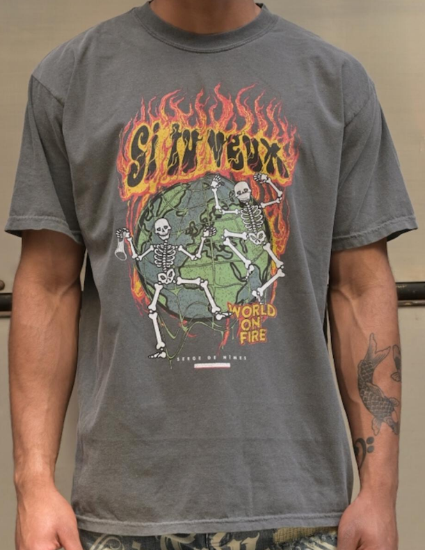 Si Tu Veux World On Fire Tee