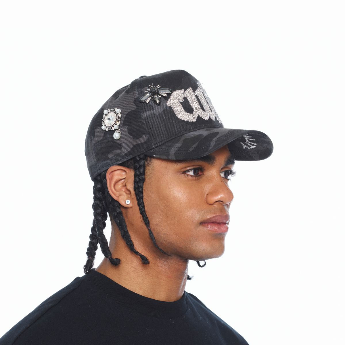 A FRAME TRUCKER HAT CURVED VISOR "OLD ENGLISH CRYSTAL LOGO "