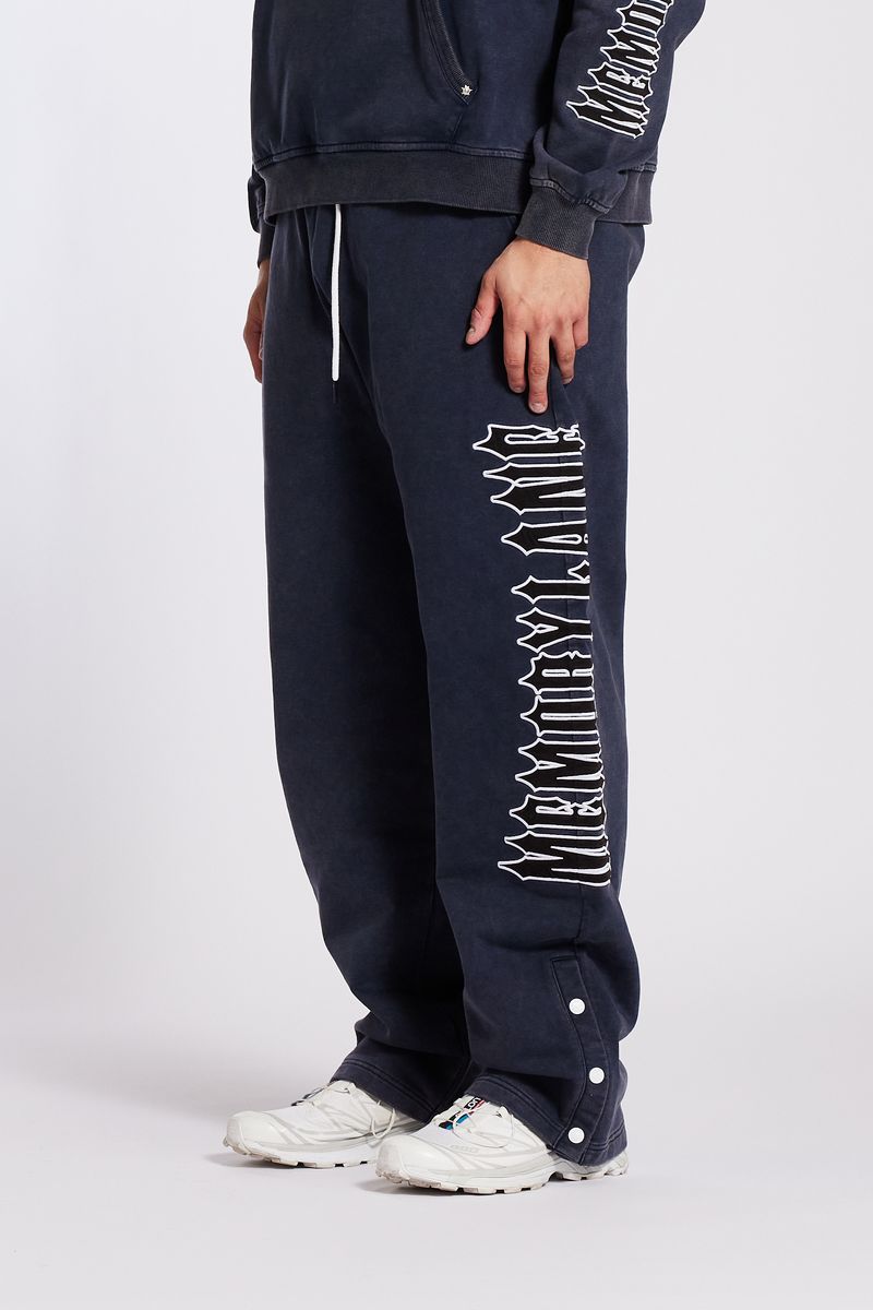 Memory Lane Iron Text Sweats-v. Black (ML-HO25-002)