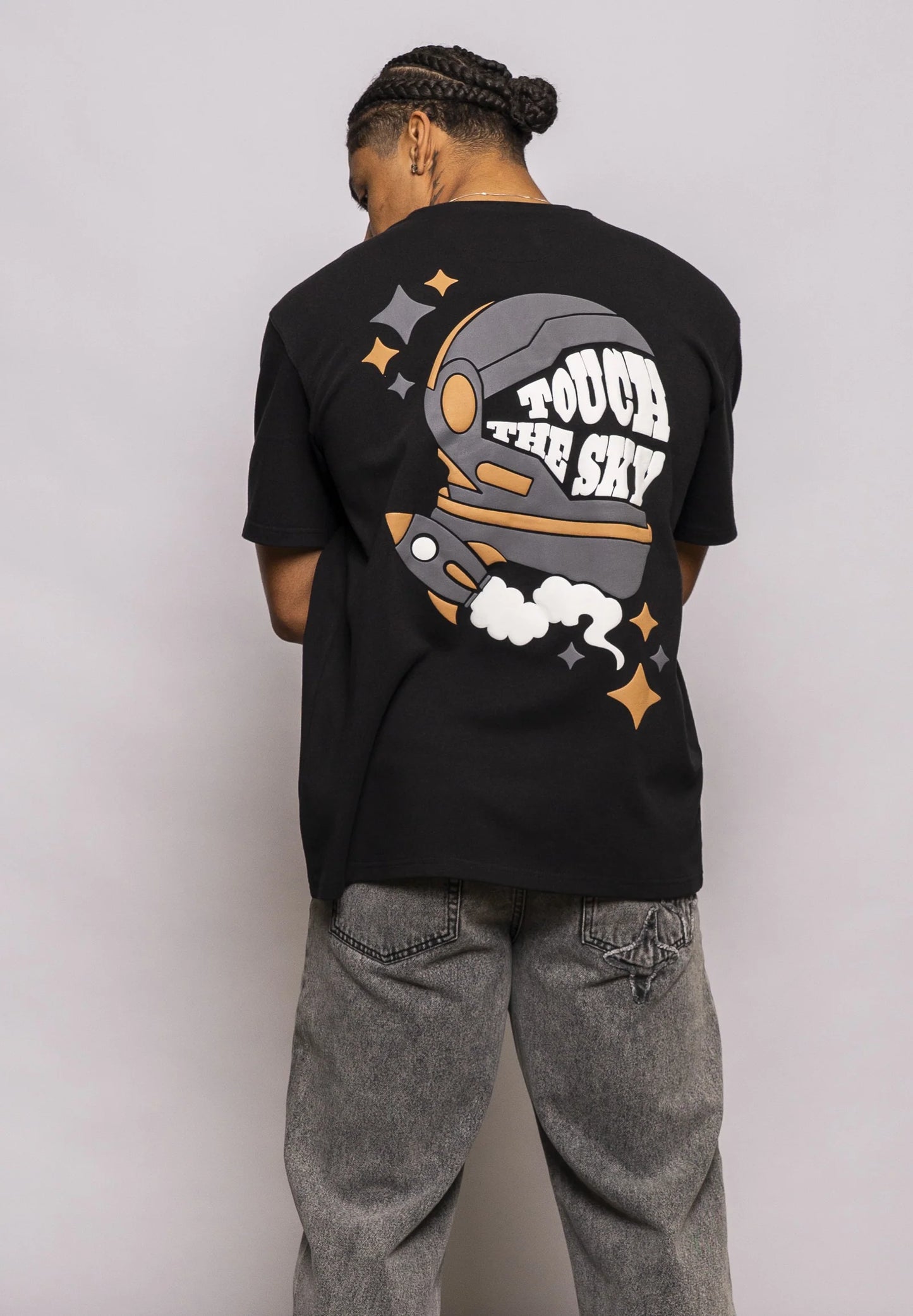 Touch The Sky T-Shirt - Black